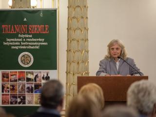 20191127_trianoni_szemle_xi_web_8