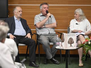 Domonkos László, Medvigy Endre, Kolczonay Katalin