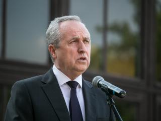 Kontrát Károly államtitkár a 2015 június 3-án a HM Stefánia kiállításmegnyitón