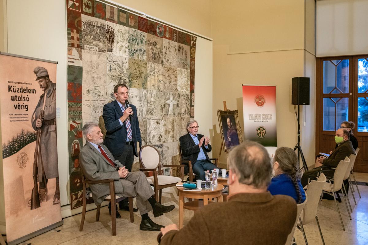 Kötetbemutató_20201012