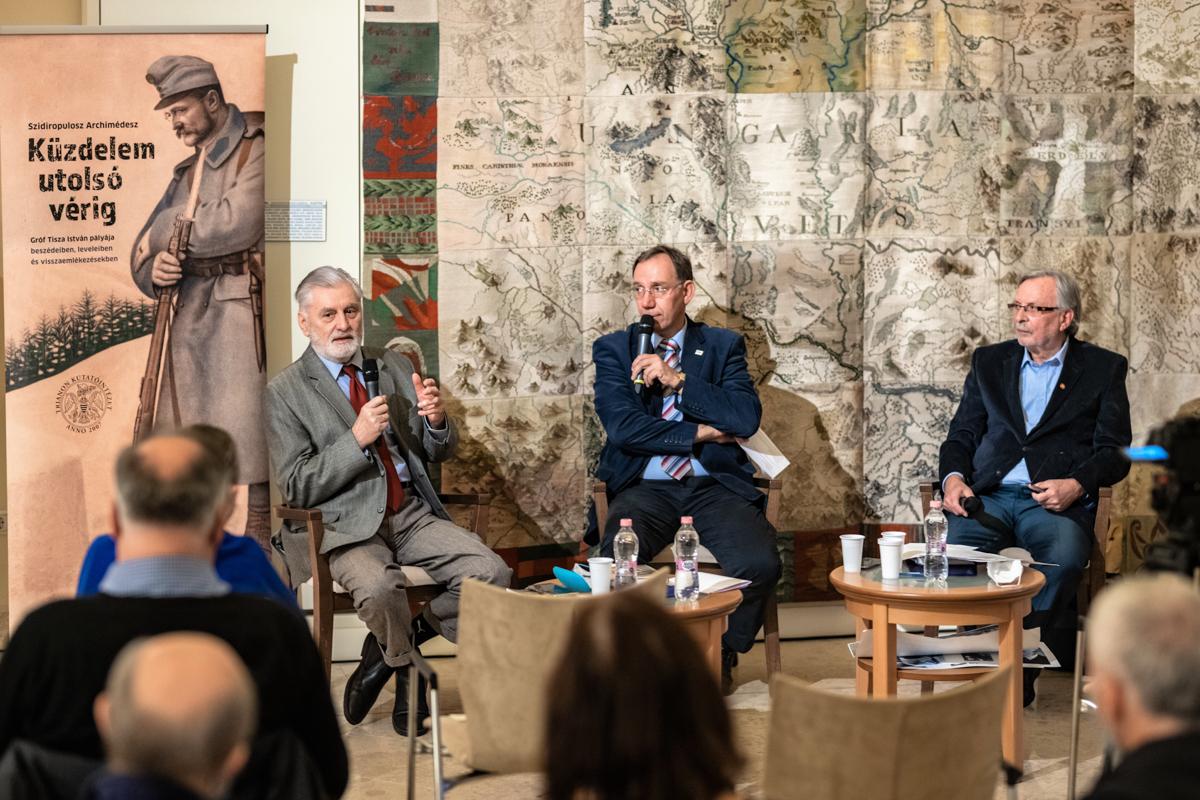 Kötetbemutató_20201012