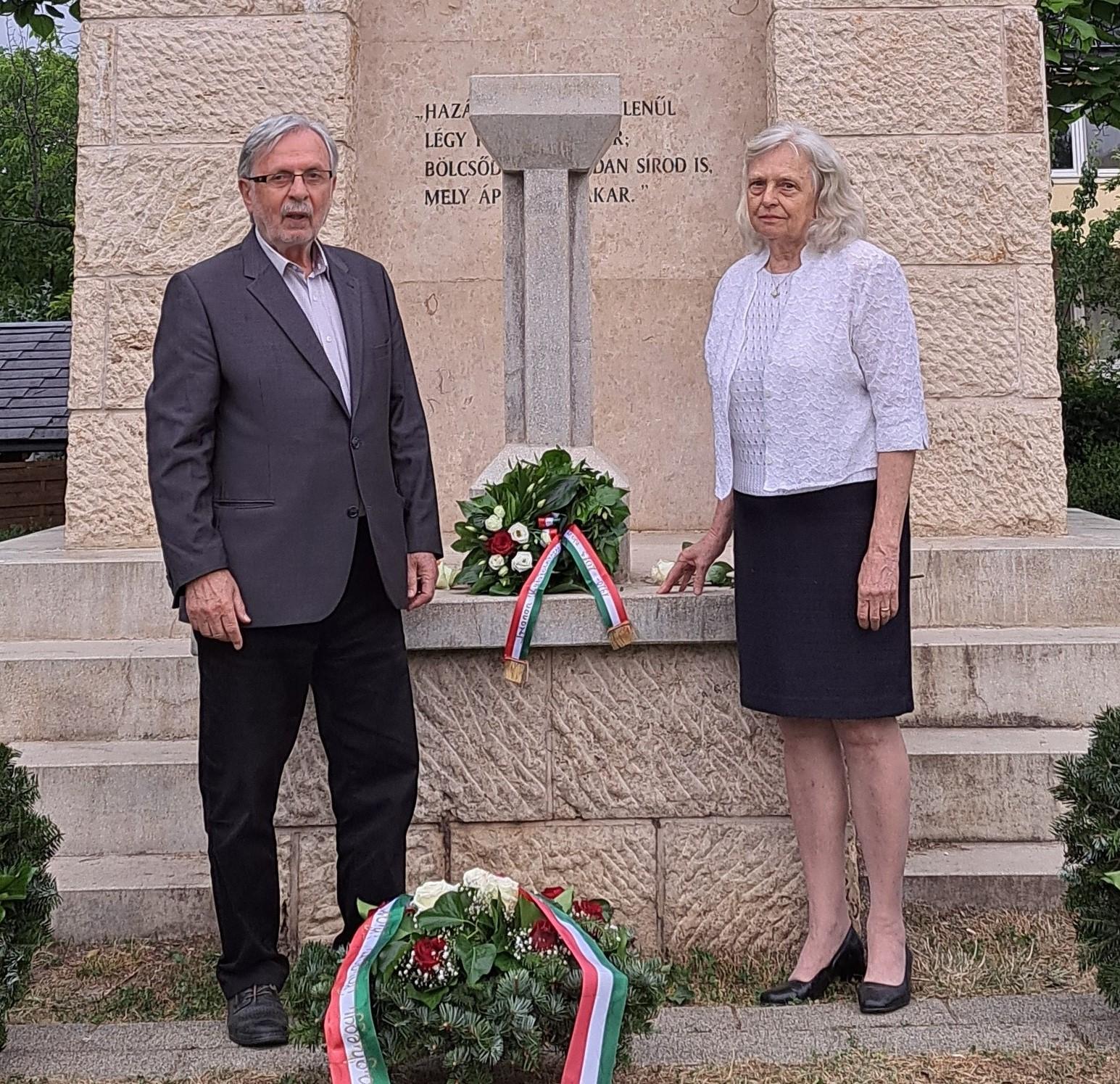 2023.06.04. Csillaghegyi megemlékezés - Kolczonay Katalin és Szidiropulosz Archimédesz